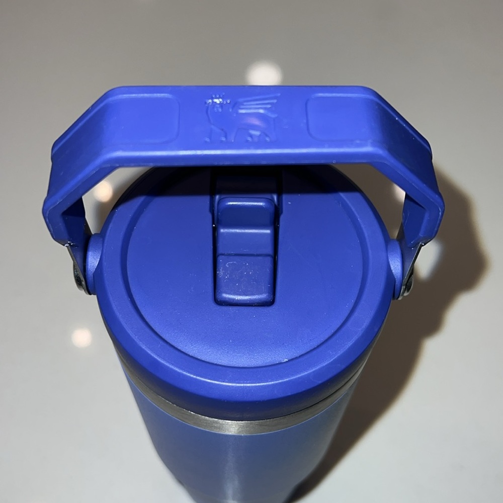 NWOT Stanley Iceflow Flip Straw Tumbler 30oz in Iris - Picture 2 of 4